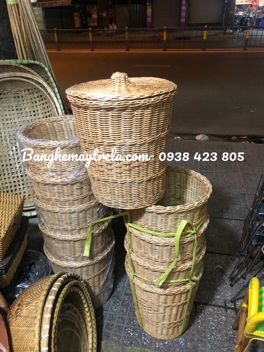 Giỏ đựng đồ mây tre trong khách sạn